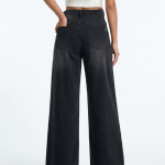 Women Wide Leg Mid-Rise Light Fade Jeans