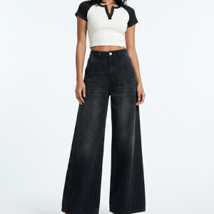 Women Wide Leg Mid-Rise Light Fade Jeans