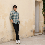 Men Regular Fit Checkered Spread Collar Casual Shirt