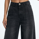 Women Wide Leg Mid-Rise Light Fade Jeans
